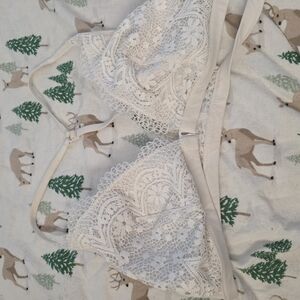 Victoria's Secret White Lace Bra Intimates Sleepwear